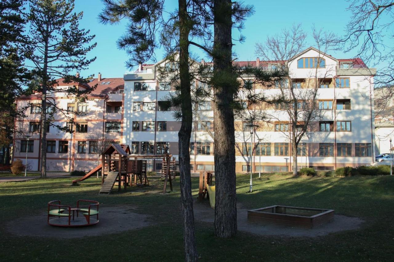 Apartman Park Livno Bagian luar foto