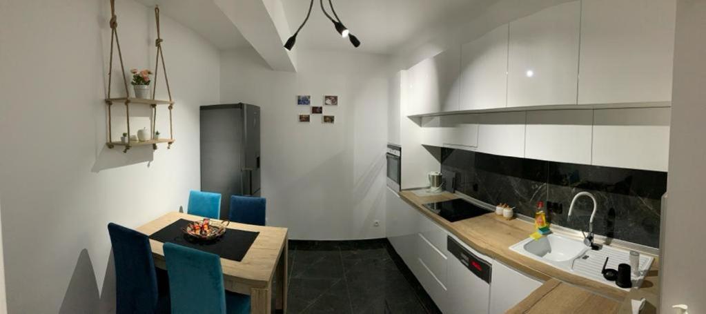 Apartman Park Livno Bagian luar foto